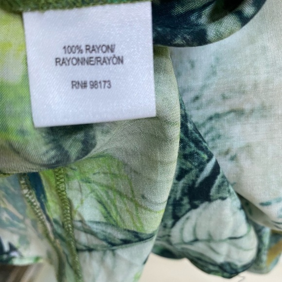 W BY WORTH Tropical rainforest maxi dress. - Picture 5 of 6